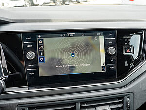 Volkswagen Polo R-Line 1,0 l TSI DSG 11 navigation