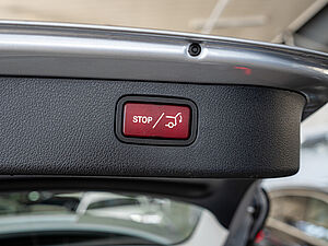 Mercedes-Benz C 300 e T Avantgarde Advanced Plus 27 navigation
