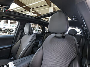 Mercedes-Benz GLC 220 d 4M Avantgarde Advanced Plus 29 navigation