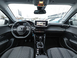 Peugeot 208 Neuer Allure PureTech 100 6 navigation