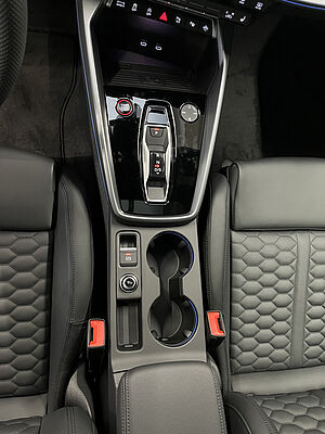 Audi RS3 Sportback S tronic 11 navigation