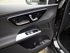 Mercedes-Benz GLC 200 4M AMG Line 29 navigation