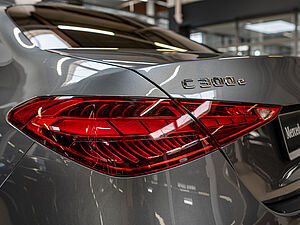 Mercedes-Benz C 300 e AMG Sport Advanced 28 navigation