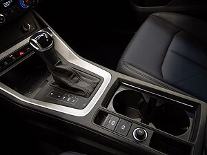 Audi Q3 35 TDI S line 16 navigation
