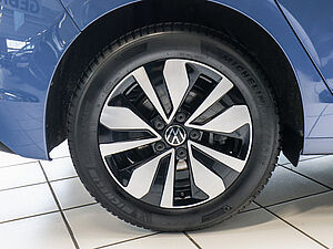 Volkswagen Golf VIII Goal 2,0 l TDI DSG 8 navigation