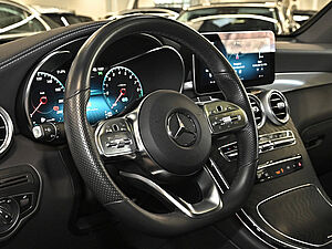 Mercedes-Benz GLC 300 e 4M Coupé AMG Line 28 navigation