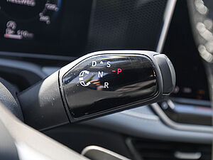 Volkswagen Passat Variant Business 1,5 l eTSI DSG 22 navigation