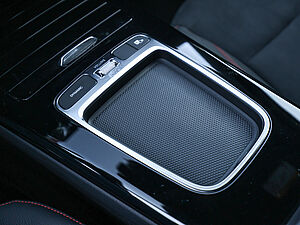Mercedes-Benz A 250 4M AMG Sport Advanced Plus 16 navigation