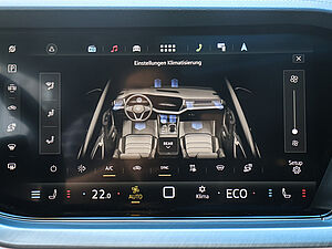 Volkswagen Touareg R-Line 3.0 V6 TDI 4M 14 navigation