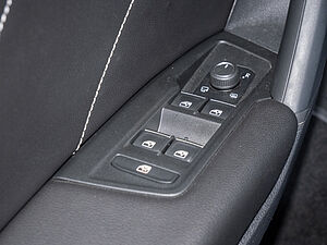 Volkswagen Tiguan 2,0 TDI DSG 4Motion R-Line 20 navigation