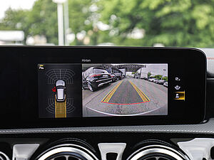 Mercedes-Benz CLA 200 SB AMG 13 navigation