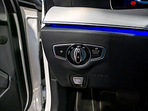 Mercedes-Benz E 300 de 4M T Exclusive 20 navigation