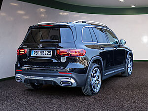 Mercedes-Benz GLB 200 GLB 200d AMG Line 3 navigation
