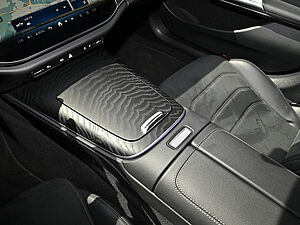 Mercedes-Benz E 220 d AMG Sport Advanced 14 navigation
