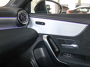 Mercedes-Benz A 250 e AMG Sport 16 navigation