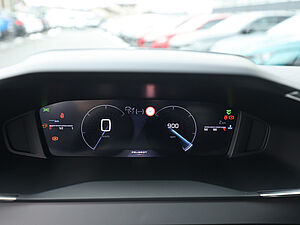 Peugeot 208 Neuer Allure PureTech 100 20 navigation