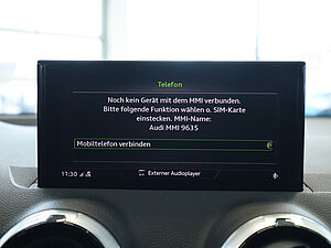 Audi Q2 35 TFSI S Line Black S Tronic 11 navigation