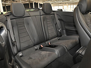 Mercedes-Benz E 200 Cabrio AMG Line 5 navigation