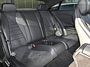 Mercedes-Benz E 300 Coupé AMG Line 5 navigation