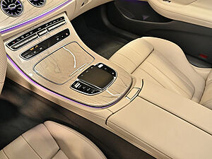 Mercedes-Benz E 220 d Coupé AMG Line 14 navigation