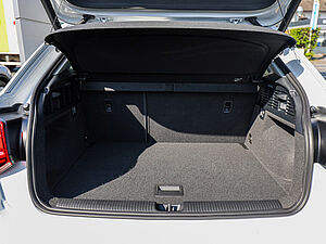 Audi Q2 S line 35 TFSI S tronic 32 navigation