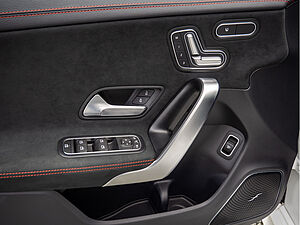 Mercedes-Benz CLA 220 d Coupé AMG Sport Advanced Plus 20 navigation