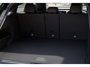 Mercedes-Benz EQC 400 4Matic 14 navigation