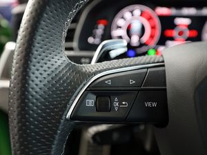 Audi RS Q8 4.0 TFSI quattro AHK Standhz. LED HUD N 22 navigation