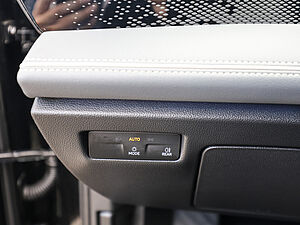 Volkswagen Passat Variant Business 1,5 l eTSI DSG 29 navigation