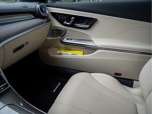 Mercedes-Benz CLE 53 AMG 4M+ Cabriolet 11 navigation