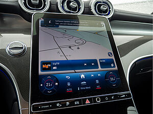 Mercedes-Benz GLC 300 e 4M AMG Sport Advanced Plus 8 navigation
