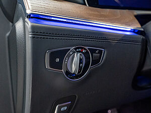 Mercedes-Benz AMG GT 43 4M+ 18 navigation