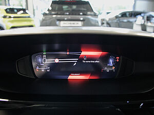 Peugeot 308 Allure BlueHDi 130 EAT8 18 navigation