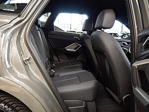 Audi Q3 35 TDI S line 4 navigation