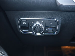 Mercedes-Benz GLB 180 Progressive Advanced Plus 28 navigation