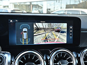 Mercedes-Benz GLB 180 AMG Sport Advanced Plus 12 navigation