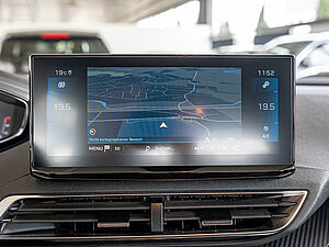 Peugeot 3008 Active Pack PT130 10 navigation