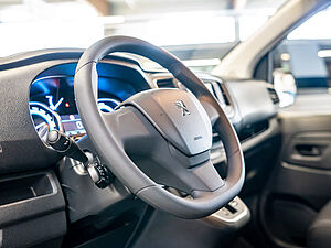 Peugeot Expert e-L2 KW 100kW - 75kWh Vollelektrisch Autom.; SH; Navi 15 navigation