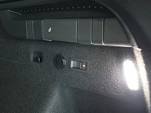 Volkswagen Tayron R-Line 2.0 TDI 4M DSG 32 navigation