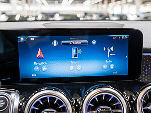 Mercedes-Benz GLB 200 d AMG Sport Advanced Plus 9 navigation