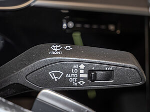 Audi A8 L 50 TDI quattro 17 navigation