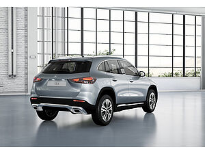 Mercedes-Benz GLA 180 Progressive Advanced Plus 3 navigation