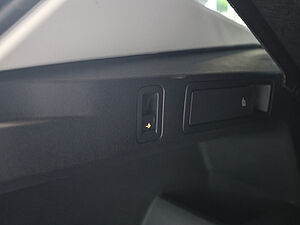 Volkswagen Tiguan Elegance 2.0 TDI 4M DSG 37 navigation