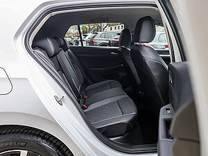 Volkswagen Golf VIII Goal 2,0 l TDI DSG 4 navigation