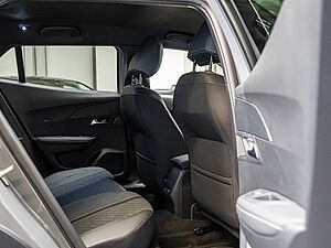 Peugeot 2008 Allure PureTech 100 4 navigation