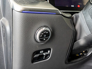 Mercedes-Benz GLC 200 4M Avantgarde Advanced Plus 18 navigation