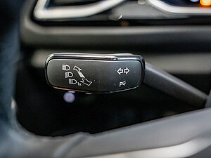 Volkswagen T-Roc R-Line 1.0 TSI 18 navigation