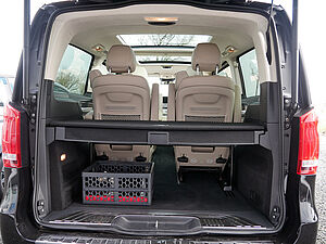 Mercedes-Benz V 300 d 4M Exclusive Edition Lang AMG 17 navigation