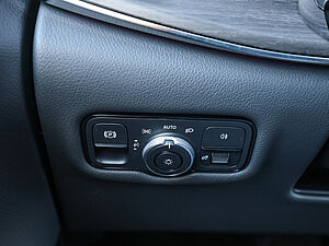 Mercedes-Benz V 300 d AVANTGARDE Extralang 28 navigation