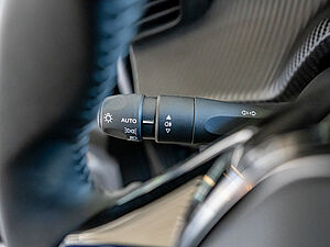 Peugeot 2008 Allure Pack 1.2 PureTech 130 15 navigation